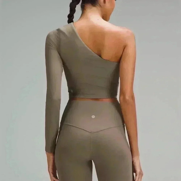 NWT lululemon Align™ Asymmetrical Long-Sleeve Shirt - Picture 1 of 10